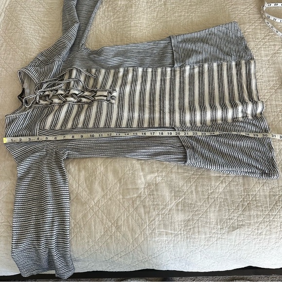 BCBGMaxAzria Lani Lace Up Front Embroidered Striped Knit Tunic Dress XXS - Picture 11 of 13